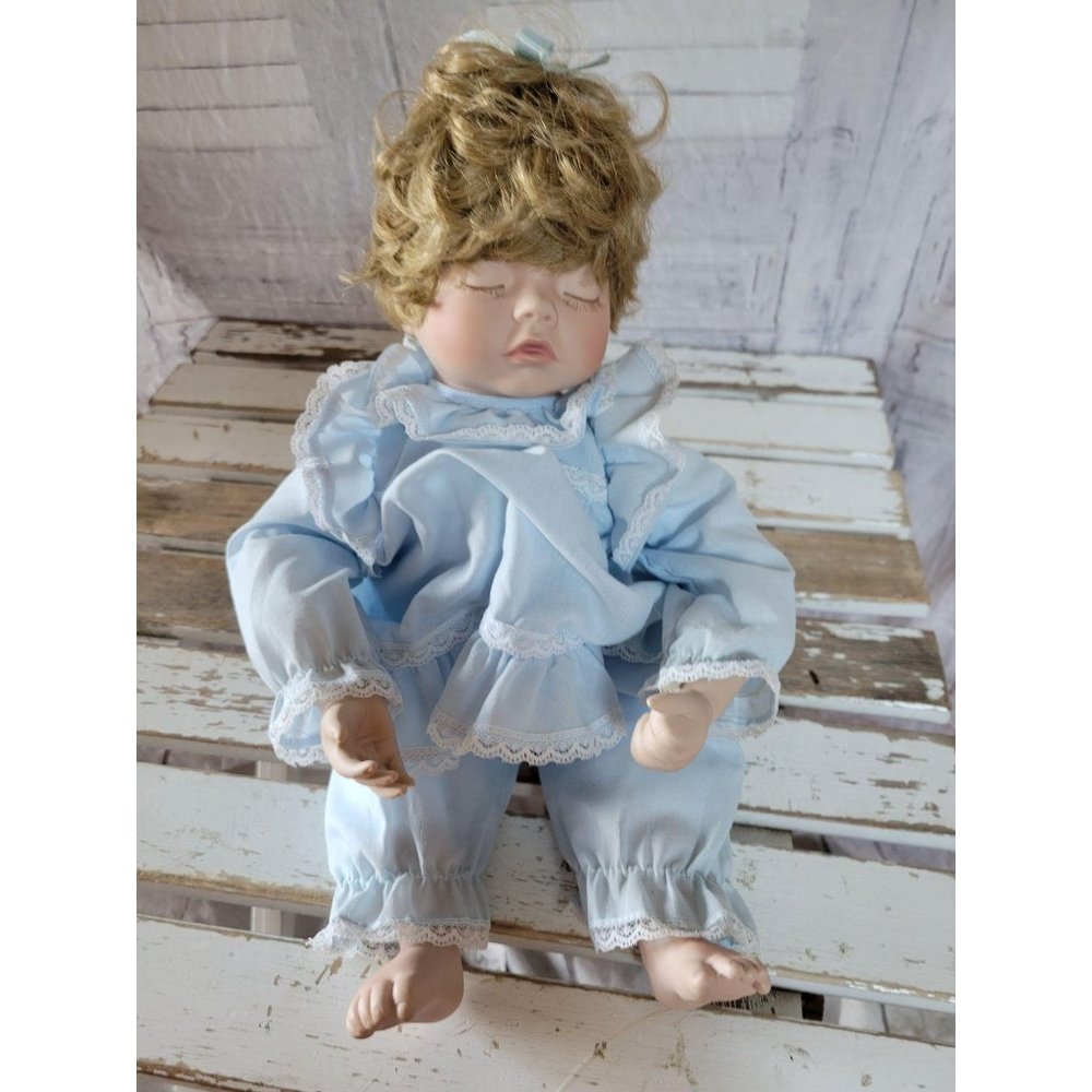 Danbury mint Susan‎ weekeen girl sleeping doll porc